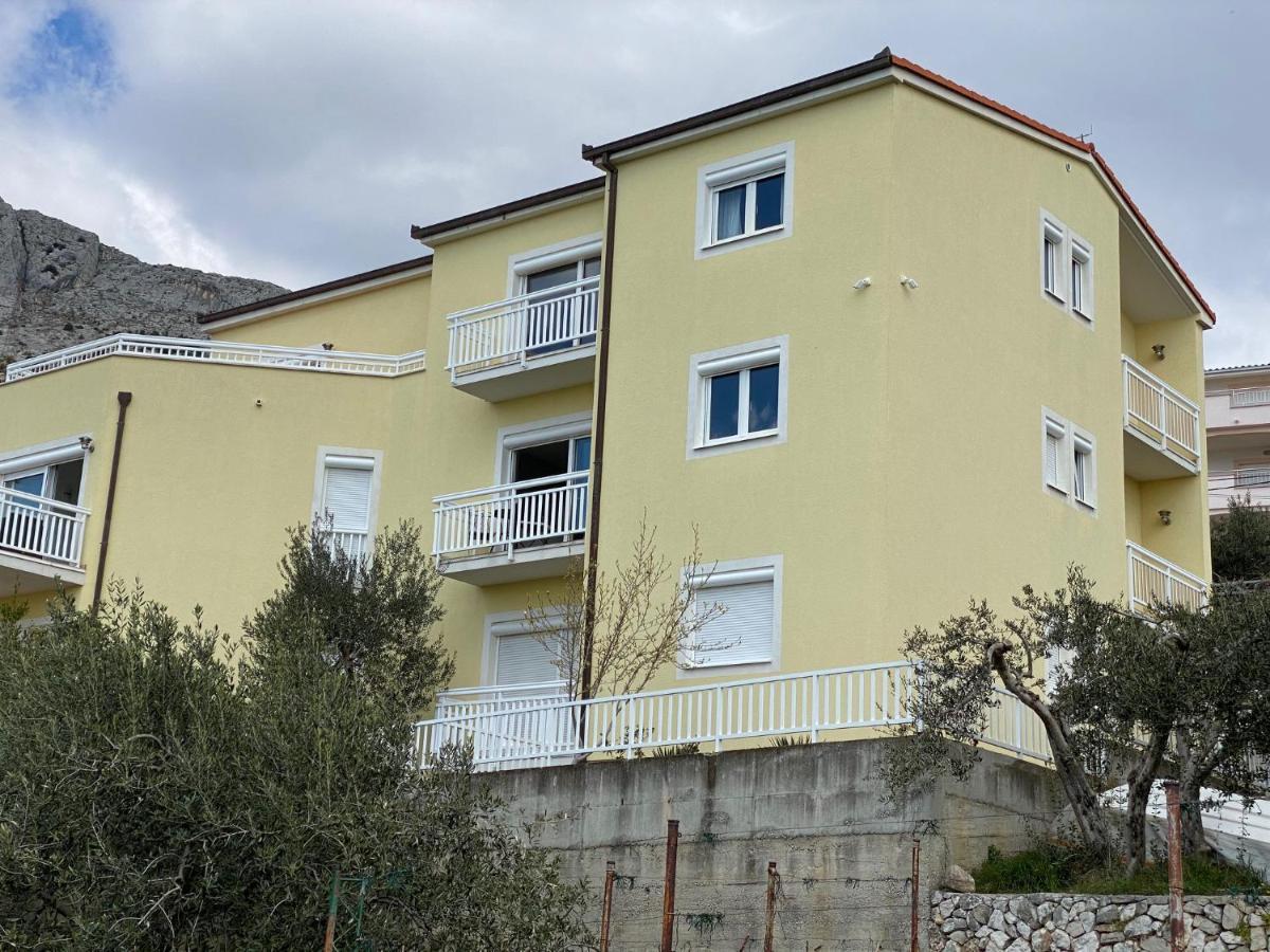 Kavajin Rooms Duce Exterior photo