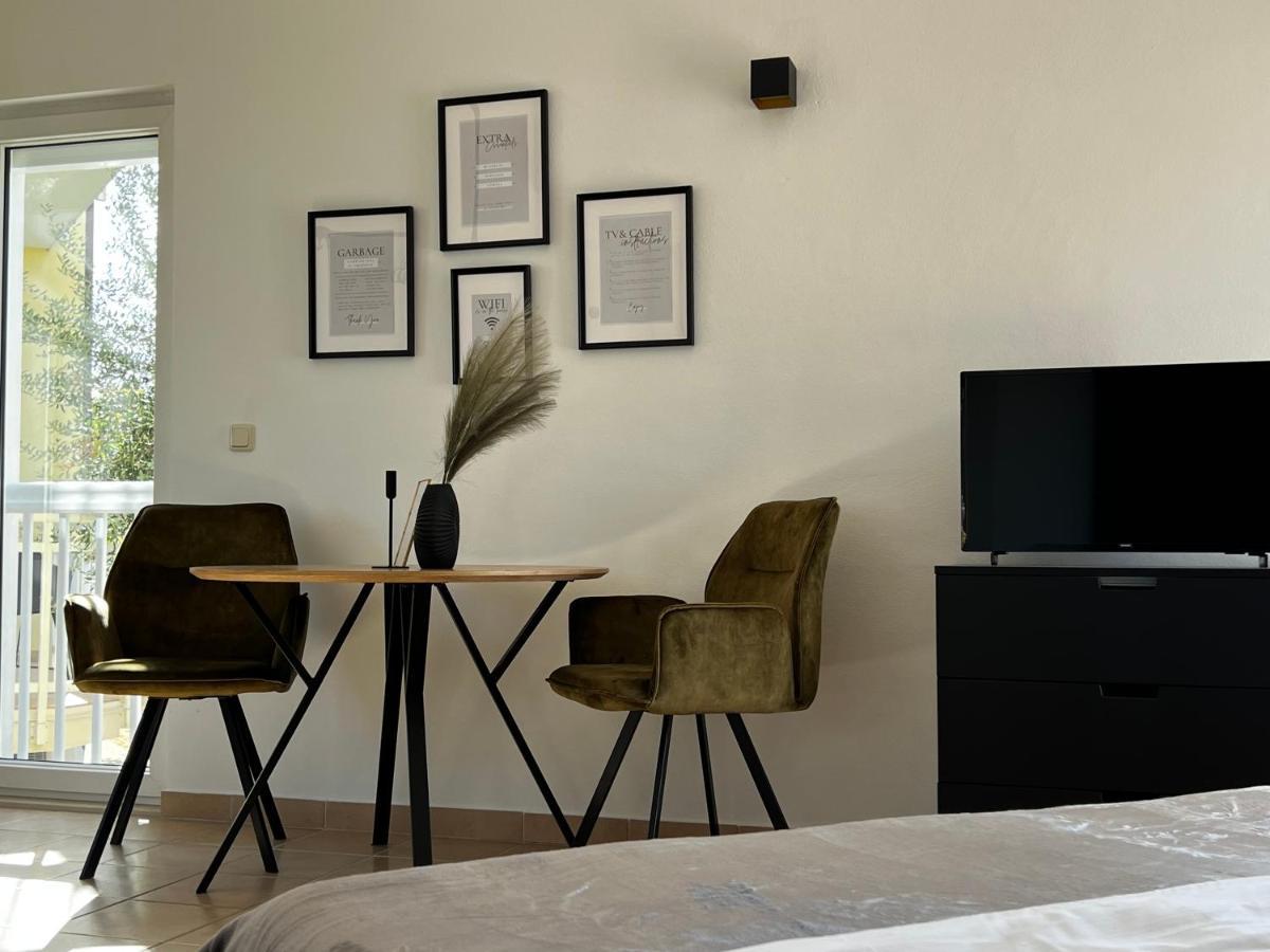 Kavajin Rooms Duce Exterior photo