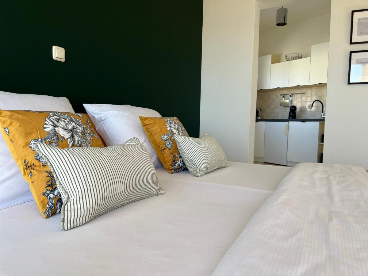 Kavajin Rooms Duce Exterior photo